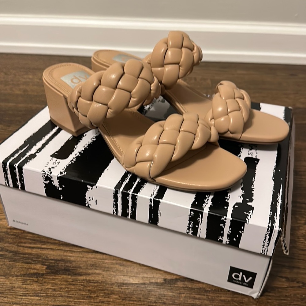 Dolce Vita Sandals